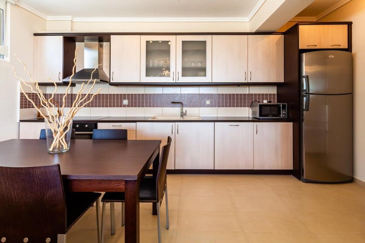 Вилла Aigli Fully Equipped Getaway - Seaview Lux Retreat Каламата Экстерьер фото