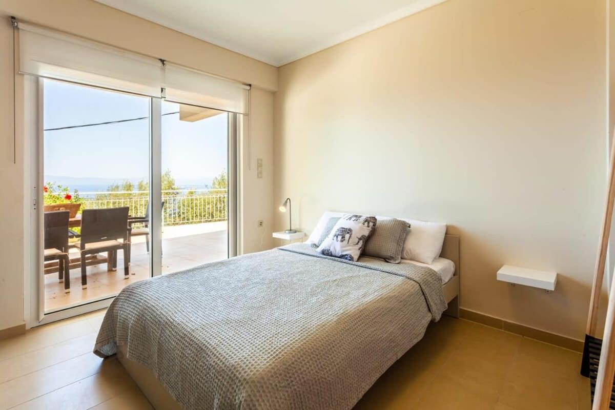 Вилла Aigli Fully Equipped Getaway - Seaview Lux Retreat Каламата Экстерьер фото
