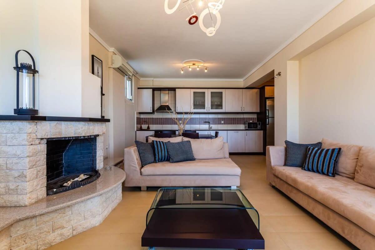 Вилла Aigli Fully Equipped Getaway - Seaview Lux Retreat Каламата Экстерьер фото
