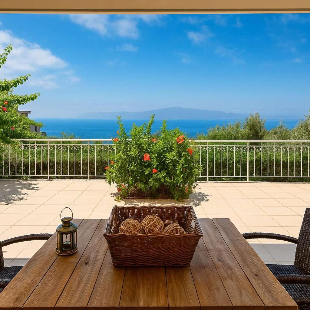 Вилла Aigli Fully Equipped Getaway - Seaview Lux Retreat Каламата Экстерьер фото